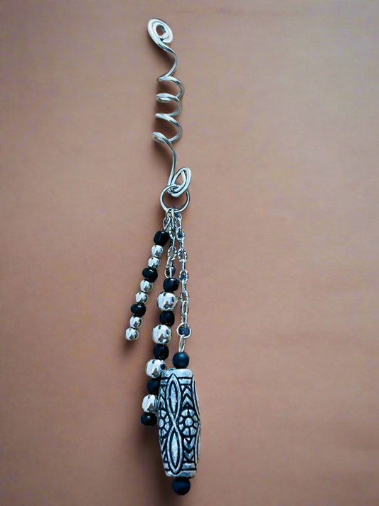 Chromium Lockeheart Triple Dangle Braid Wrap